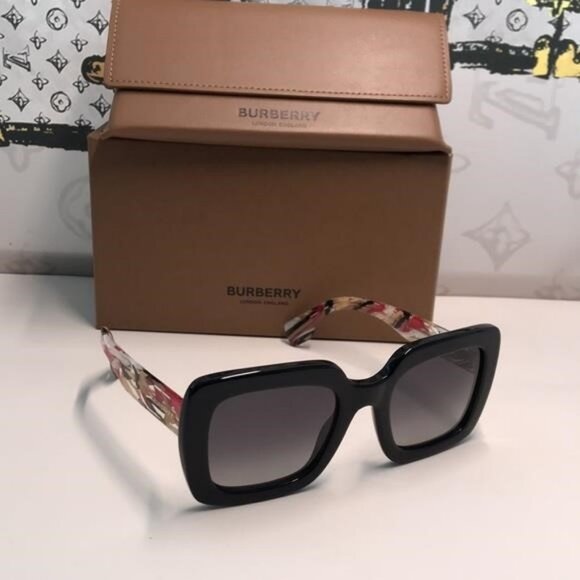 NEW AUTHENTIC Black Square Sunglasses BE4284 3809 main image 7